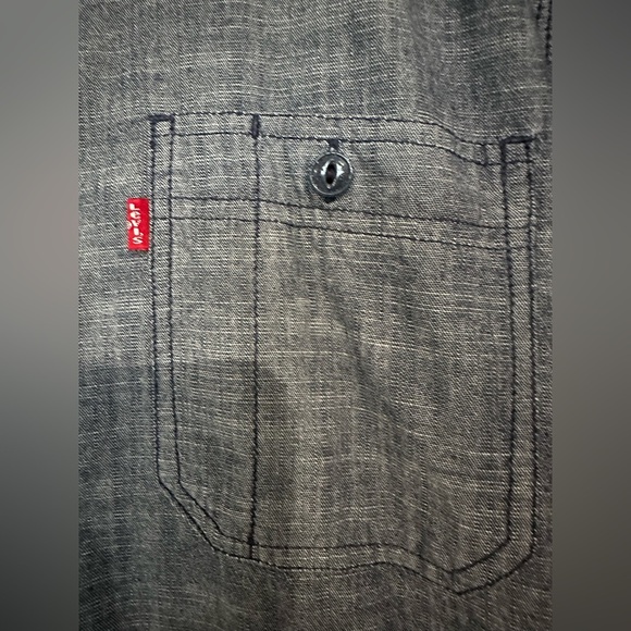 Levi's Men's Button Up‎ Long Sleeve Chambray Jean M - Picture 2 of 6